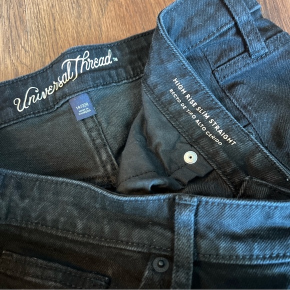 5 Piece Bundle - Sz 14/XL - Picture 3 of 13